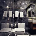 Luxury Premium Finese Hotel Golem (Tirana)