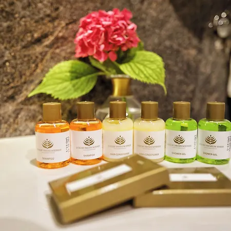 Luxury Premium Finese Golem (Tirana)