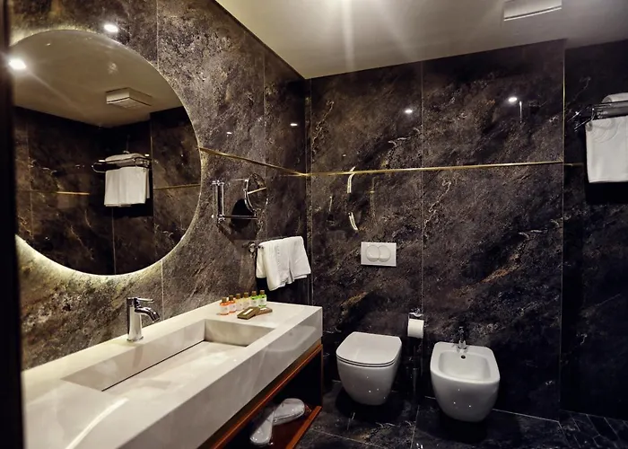 Luxury Premium Finese Golem (Tirana)